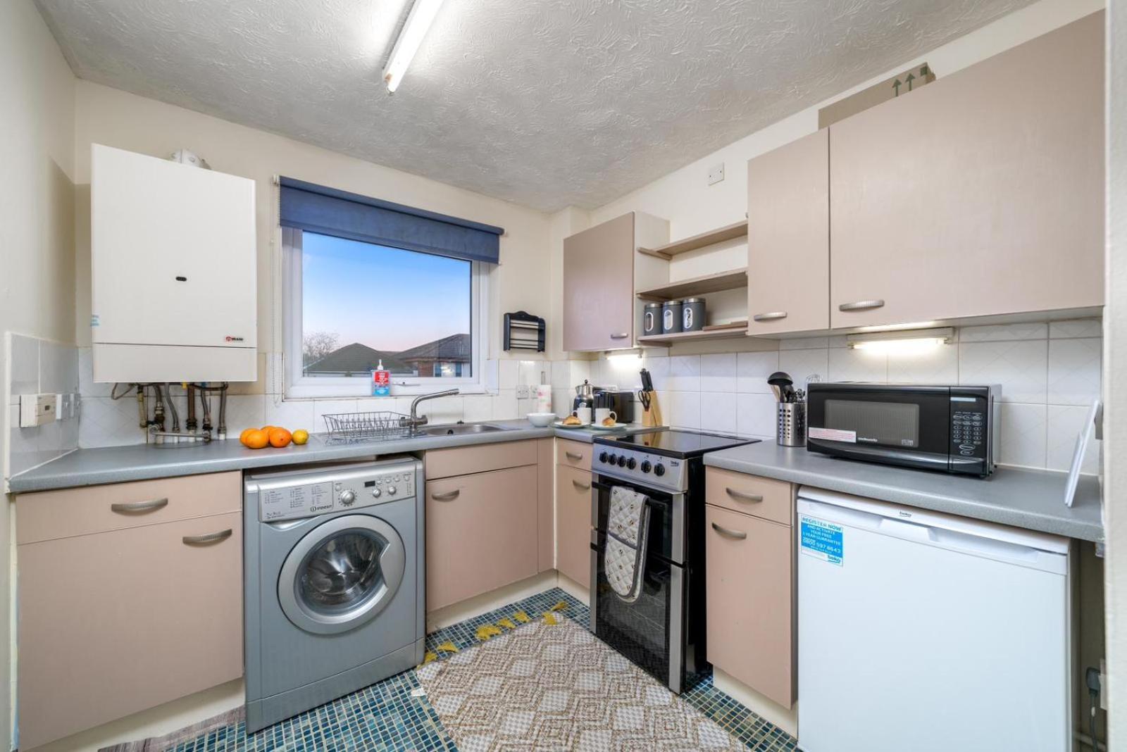 Cozy Apartment In Greater London - 1Br,1 Bath Екстер'єр фото