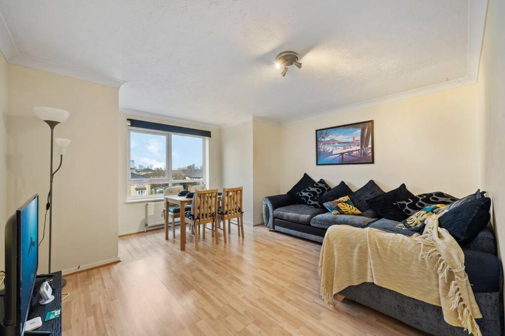 Cozy Apartment In Greater London - 1Br,1 Bath Екстер'єр фото